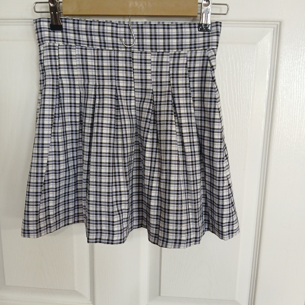 Bershka Plaid A-Line Mini Skirt Pleated Preppy Academia Granola Festival Party - Picture 7 of 10